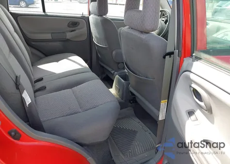 2003 Chevrolet Tracker Hard Top Base from USA, damaged, VIN 2CNBJ13C636944393